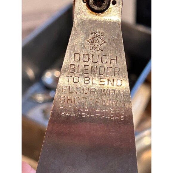 Vintage Ecko Dough Blender Wood Handle Metal Blade Pastry Cutter Dough Cutter Ma - Picture 3 of 3